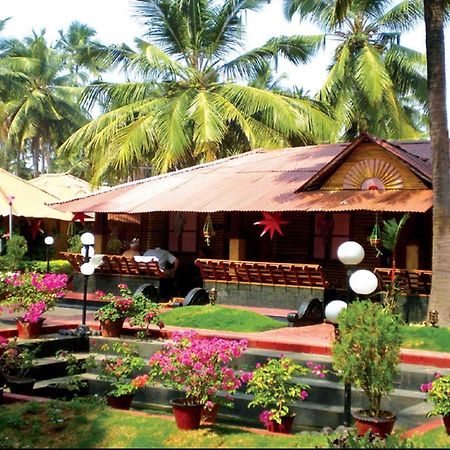 Kerala Bamboo House Hotel Varkala Esterno foto