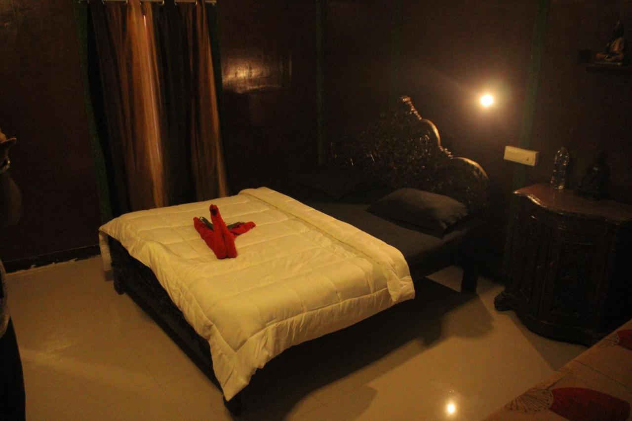 Kerala Bamboo House Hotel Varkala Esterno foto