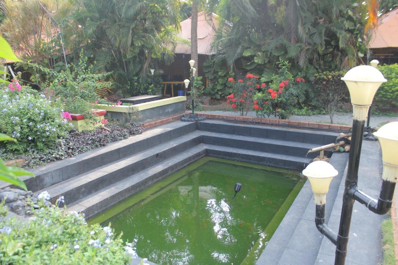 Kerala Bamboo House Hotel Varkala Esterno foto