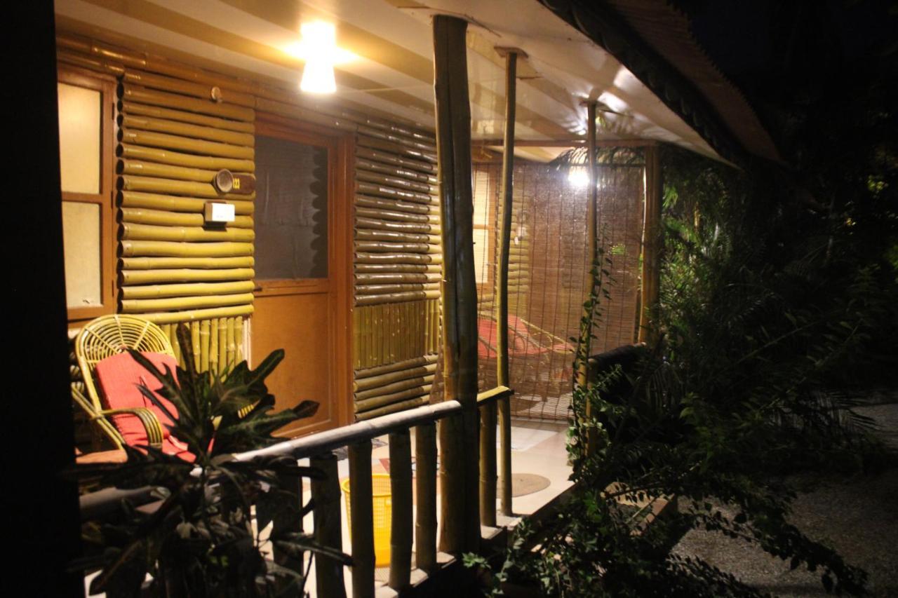 Kerala Bamboo House Hotel Varkala Esterno foto