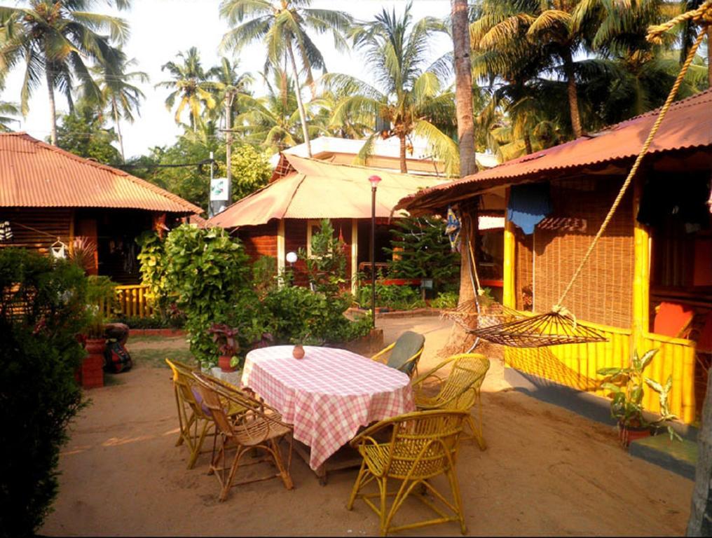 Kerala Bamboo House Hotel Varkala Esterno foto