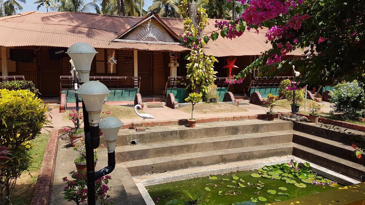 Kerala Bamboo House Hotel Varkala Esterno foto
